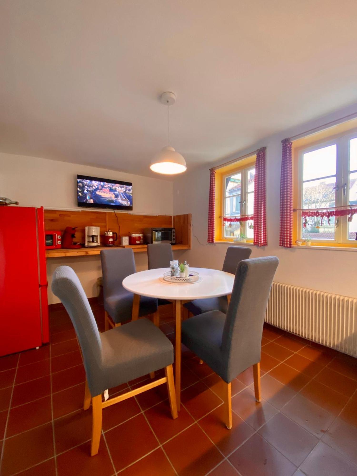 Ferienhaus "Sofia" Anno 1650, Neu - Top Lage - Tempur Beds - Wifi - Parking - Im Herzen Von Detmold-Altstadt, Historische Stadtmauer, Old Lane Детмольд Экстерьер фото